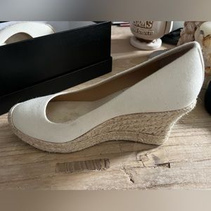 J crew wedge size 7 used once